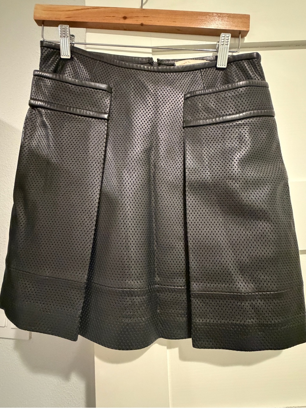 Tory Burch Black Leather Perforated A-Line Skirt - Women's